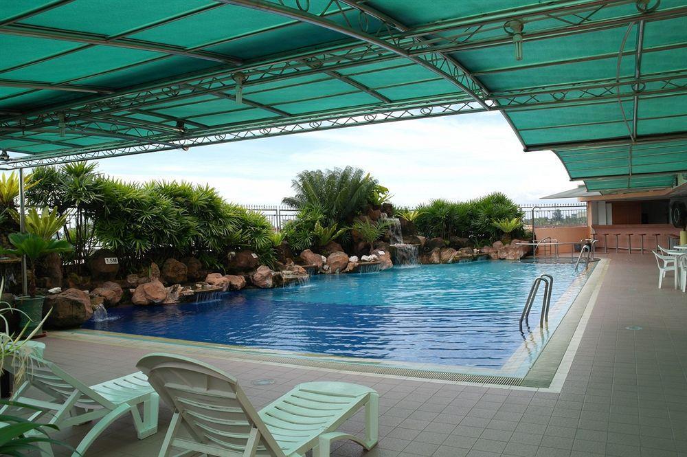Grand Palace Hotel Miri Exterior photo